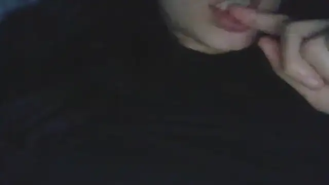 agusttt2667 online show from June 22, 3:08 am