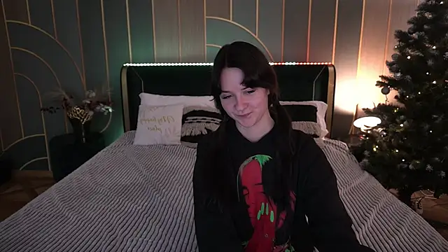 BerryDiva online show from December 14, 2:00 pm