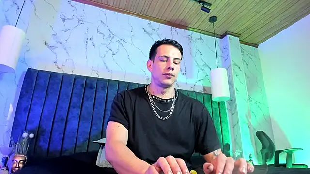 Dustin Sonne online show from May 4, 3:46 am