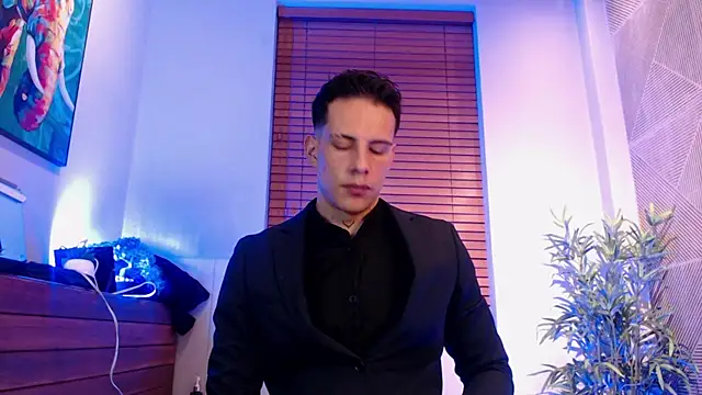 Dustin Sonne online show from May 8, 3:45 am