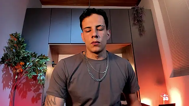 Dustin Sonne online show from May 16, 3:47 am