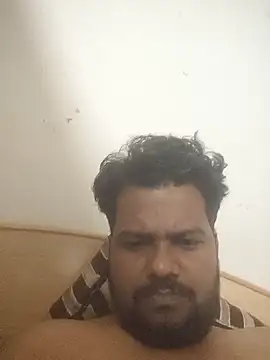 desiboyarya online show from January 15, 6:33 pm