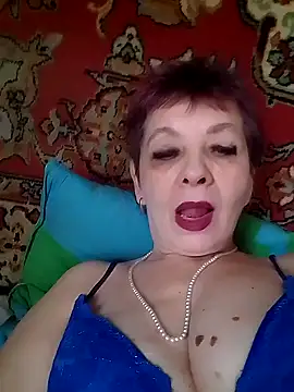 Snapshot of Rose60301 chatting on October 17, 10:40 am Rose60301 online show from October 17, 10:40 am