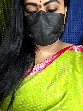 Snapshot of honey-flower chatting on September 19, 7:03 pm honey-flower online show from September 19, 7:03 pm