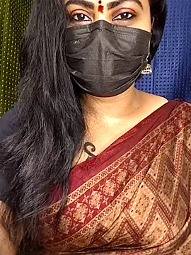 Snapshot of honey-flower chatting on September 25, 2:04 am honey-flower online show from September 25, 2:04 am