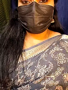 Snapshot of honey-flower chatting on October 1, 2:56 pm honey-flower online show from October 1, 2:56 pm