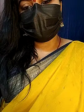 Snapshot of honey-flower chatting on October 9, 7:01 pm honey-flower online show from October 9, 7:01 pm