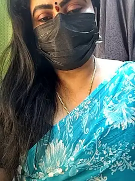 Snapshot of honey-flower chatting on November 1, 1:24 pm honey-flower online show from November 1, 1:24 pm