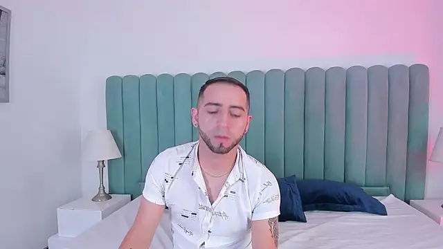 Lushian  online show from September 26, 1:59 pm