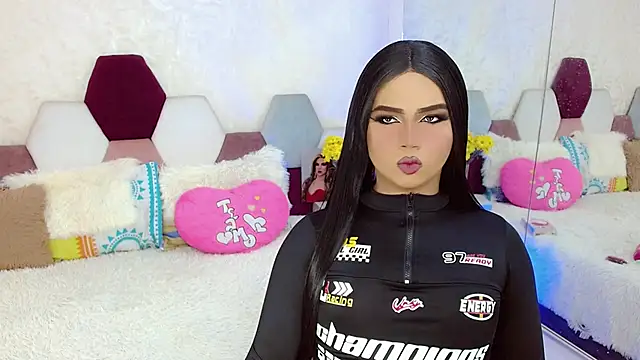 kushina uzumaki75 online show from October 4, 3:48 am