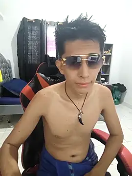 gomitaboy 1 online show from February 10, 7:18 pm