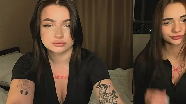 Snapshot of honey_____bunny chatting on September 23, 6:00 pm honey     bunny online show from September 23, 6:00 pm