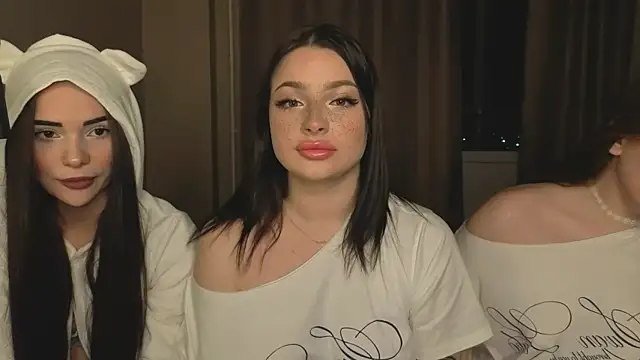 Snapshot of honey_____bunny chatting on September 29, 3:50 pm honey     bunny online show from September 29, 3:50 pm