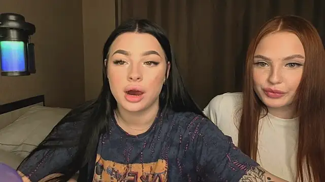 Snapshot of honey_____bunny chatting on October 5, 12:03 pm honey     bunny online show from October 5, 12:03 pm