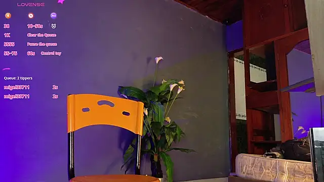 david huge online show from October 12, 5:01 pm