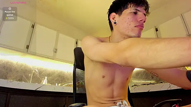 david huge online show from November 27, 1:24 pm