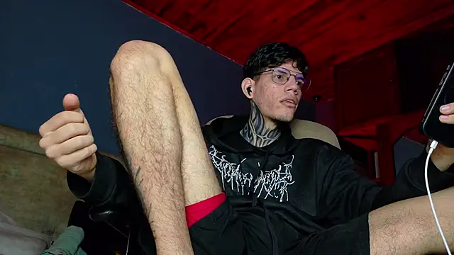 Snapshot of david_huge chatting on February 16, 4:52 am david huge online show from February 16, 4:52 am