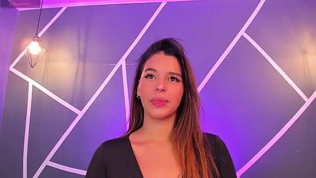 bianca vega  online show from May 5, 11:18 am