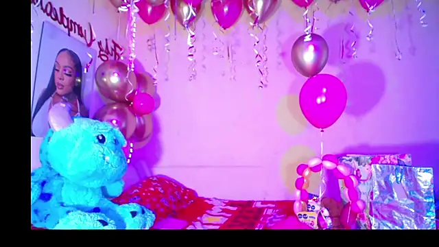 Snapshot of pink_7777 chatting on November 8, 4:29 pm pink 7777 online show from November 8, 4:29 pm