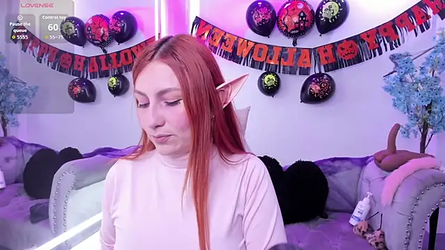 Snapshot of Alicia_leclair chatting on October 30, 3:41 am Alicia leclair online show from October 30, 3:41 am