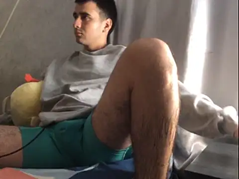 Cesar Augusto online show from March 29, 12:10 am