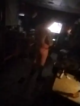 Snapshot of JoeyUhOh chatting on December 5, 8:23 am JoeyUhOh online show from December 5, 8:23 am