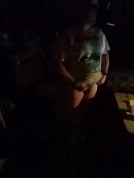 Snapshot of JoeyUhOh chatting on December 16, 5:23 am JoeyUhOh online show from December 16, 5:23 am