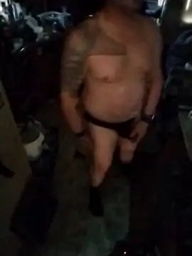 Snapshot of JoeyUhOh chatting on January 7, 5:48 pm JoeyUhOh online show from January 7, 5:48 pm