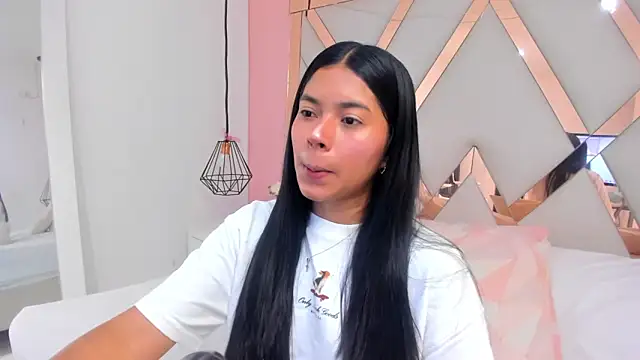 samantaa shy online show from January 9, 7:48 pm