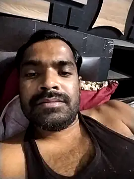 Snapshot of sanjusonk2025 chatting on March 28, 10:15 am sanjusonk2025 online show from March 28, 10:15 am