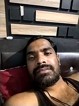 Snapshot of sanjusonk2025 chatting on April 3, 7:28 am sanjusonk2025 online show from April 3, 7:28 am