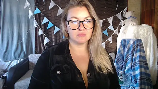 NikaSkylink online show from October 2, 3:57 am