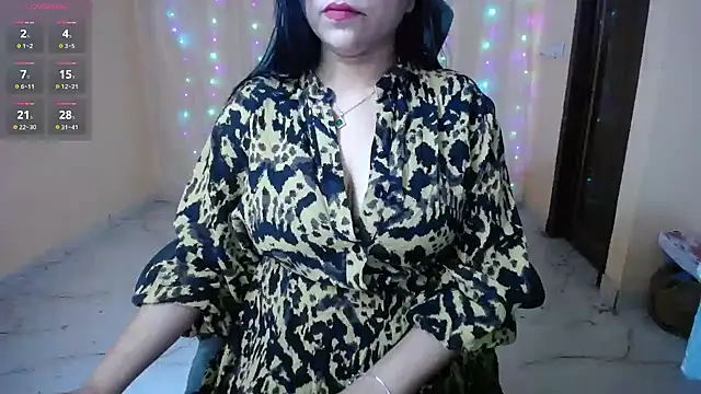 Divvya  online show from March 1, 6:32 pm