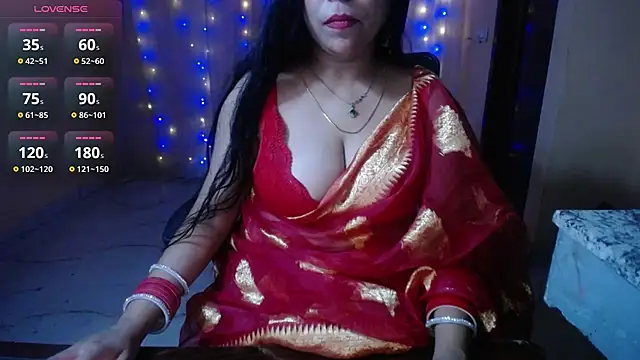 Divvya  online show from May 18, 7:31 pm