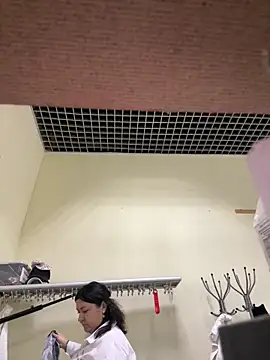 Snapshot of Liza_Will chatting on October 16, 10:05 am Liza Will online show from October 16, 10:05 am