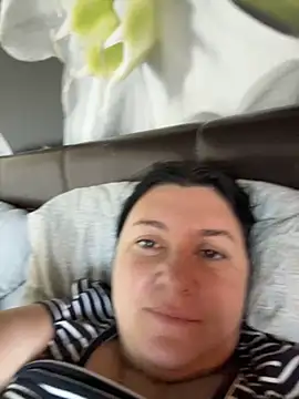 Snapshot of Liza_Will chatting on October 21, 7:20 am Liza Will online show from October 21, 7:20 am