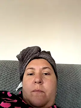 Snapshot of Liza_Will chatting on November 2, 12:07 pm Liza Will online show from November 2, 12:07 pm