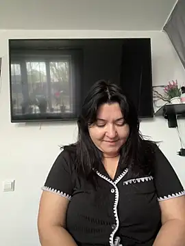 Liza Will online show from December 16, 8:08 am