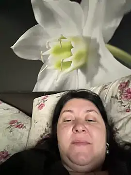 Snapshot of Liza_Will chatting on February 19, 7:48 am Liza Will online show from February 19, 7:48 am