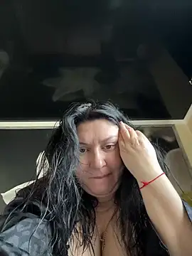 Snapshot of Liza_Will chatting on March 22, 7:56 am Liza Will online show from March 22, 7:56 am