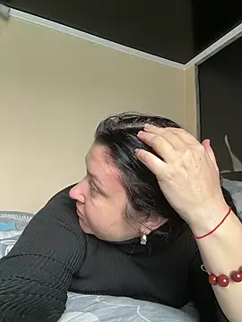 Snapshot of Liza_Will chatting on March 27, 9:53 am Liza Will online show from March 27, 9:53 am