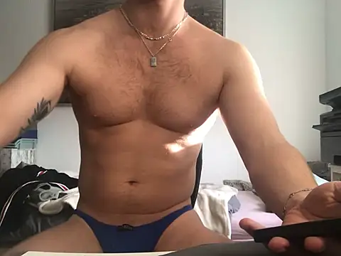 Snapshot of T_R_1992 chatting on March 7, 2:47 pm T R 1992 online show from March 7, 2:47 pm