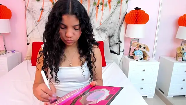 LittleeStar online show from October 4, 3:37 am