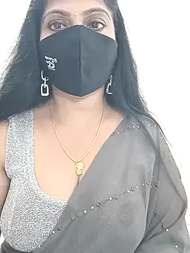 Snapshot of shivani27 chatting on April 8, 3:45 pm shivani27 online show from April 8, 3:45 pm