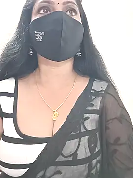 Snapshot of shivani27 chatting on May 27, 5:32 pm shivani27 online show from May 27, 5:32 pm