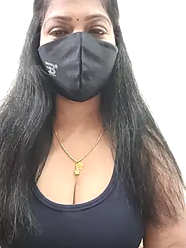 Snapshot of shivani27 chatting on July 7, 7:56 am shivani27 online show from July 7, 7:56 am