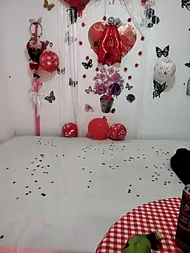 Snapshot of AntonelaMorriz chatting on February 14, 8:00 am AntonelaMorriz online show from February 14, 8:00 am