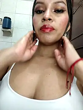 Snapshot of AntonelaMorriz chatting on February 26, 8:35 am AntonelaMorriz online show from February 26, 8:35 am