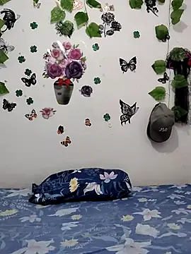 Snapshot of AntonelaMorriz chatting on March 19, 8:18 am AntonelaMorriz online show from March 19, 8:18 am