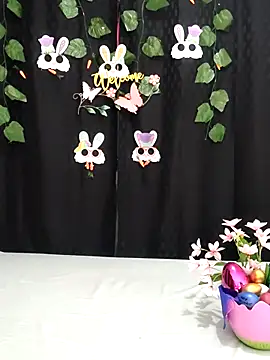 Snapshot of AntonelaMorriz chatting on March 31, 8:37 am AntonelaMorriz online show from March 31, 8:37 am